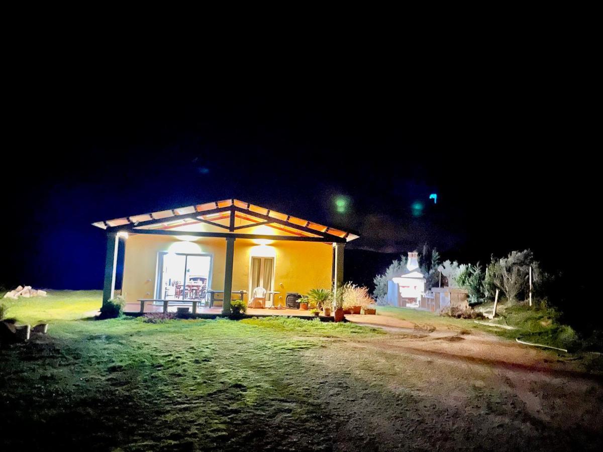 San Leonardo Country House Calangianus Exterior photo